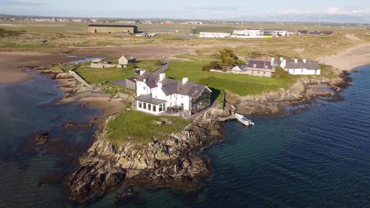 Hen Cymyran Villa Caergeiliog Luaran gambar