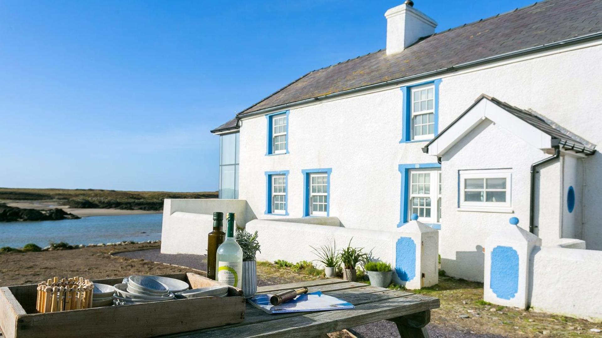 Hen Cymyran Villa Caergeiliog Luaran gambar