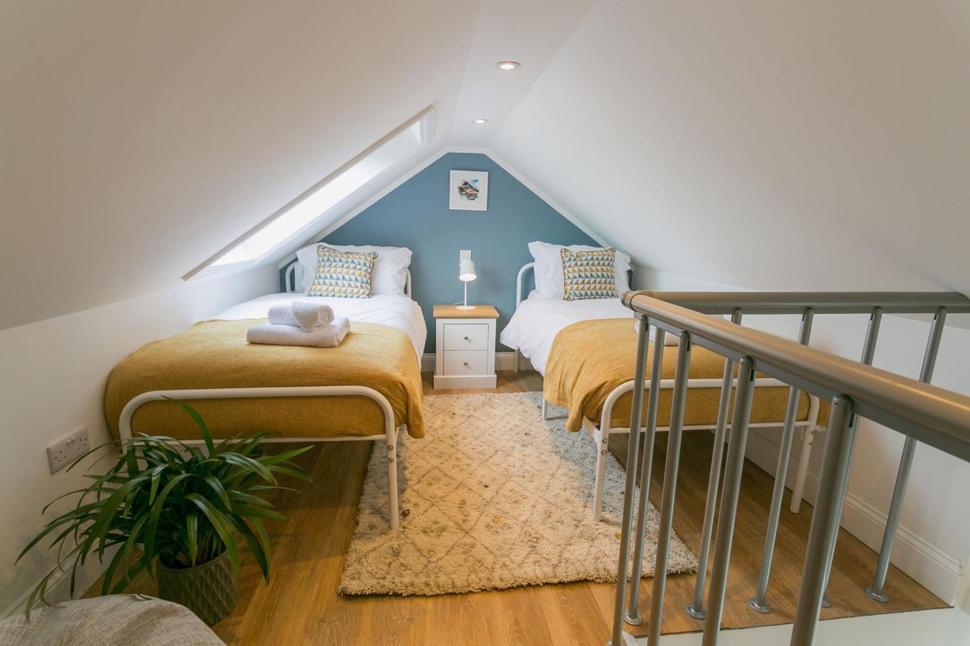 Hen Cymyran Villa Caergeiliog Luaran gambar